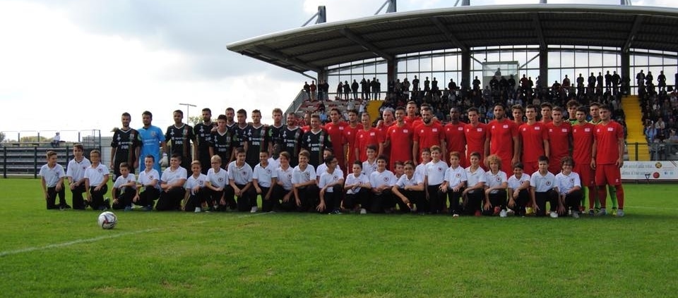 TAMAI CALCIO foto con ragazzi Cavolano calcio